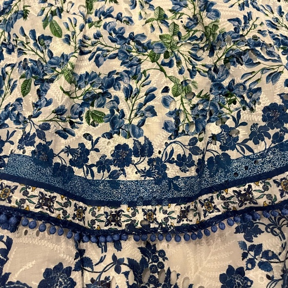 Alice +Olivia Crawford smocked floral mini skirt size XS - Picture 3 of 10